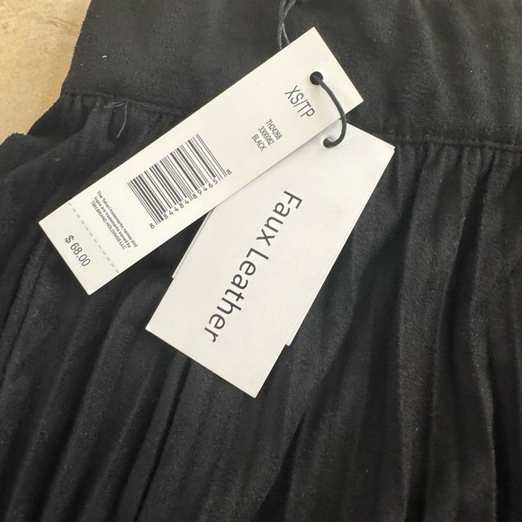 Tahari Faux leather Black Midi A-Line Pleated Skirt - Picture 3 of 4